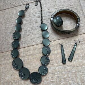 Kenneth Cole Jewelry Set